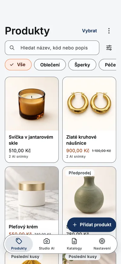Obrazovka Produkty v aplikaci: mřížka produktů s fotkami, cenami a filtry kategorií.